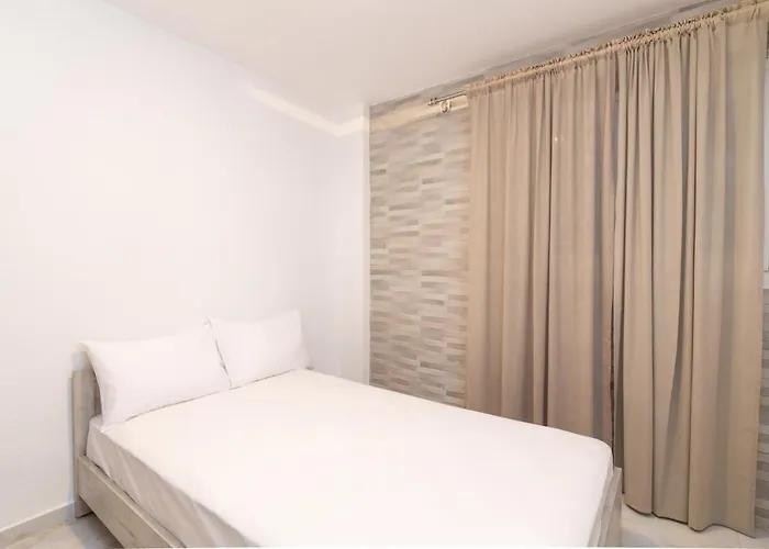 White Lux House In Town Appartamento *